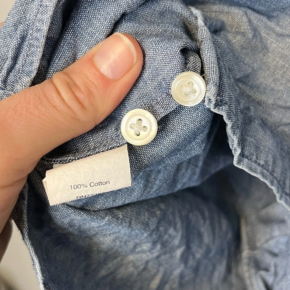 J.Crew Chambray Button Down Denim Shirt Sz S - Picture 4 of 7
